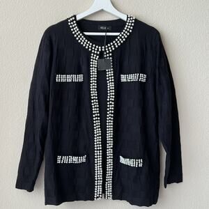NWT Selis Cardigan and Sweater Set in XL with pearl Details